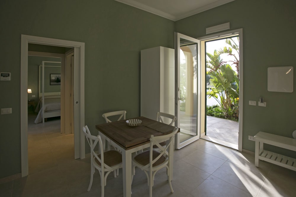 Superior Apartment, 1 Bedroom, Patio photo 1