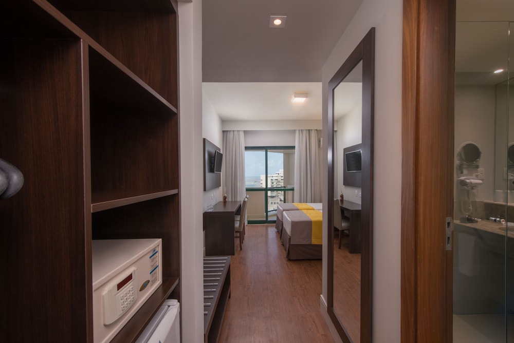 Triple Deluxe Suite, Seafront