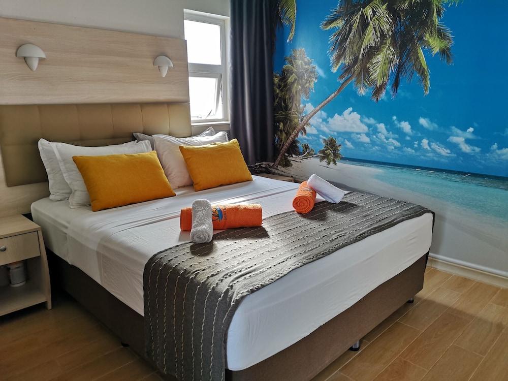 Deluxe Double Room, Sea View - Photo 2