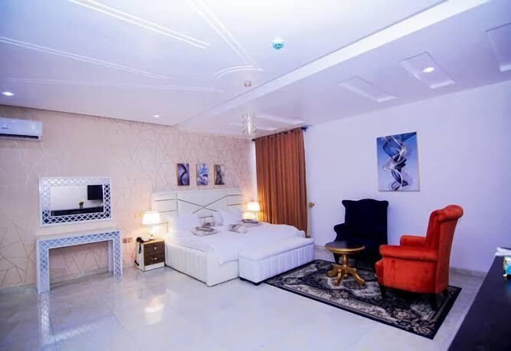 Studio Suite, Balcony photo 3