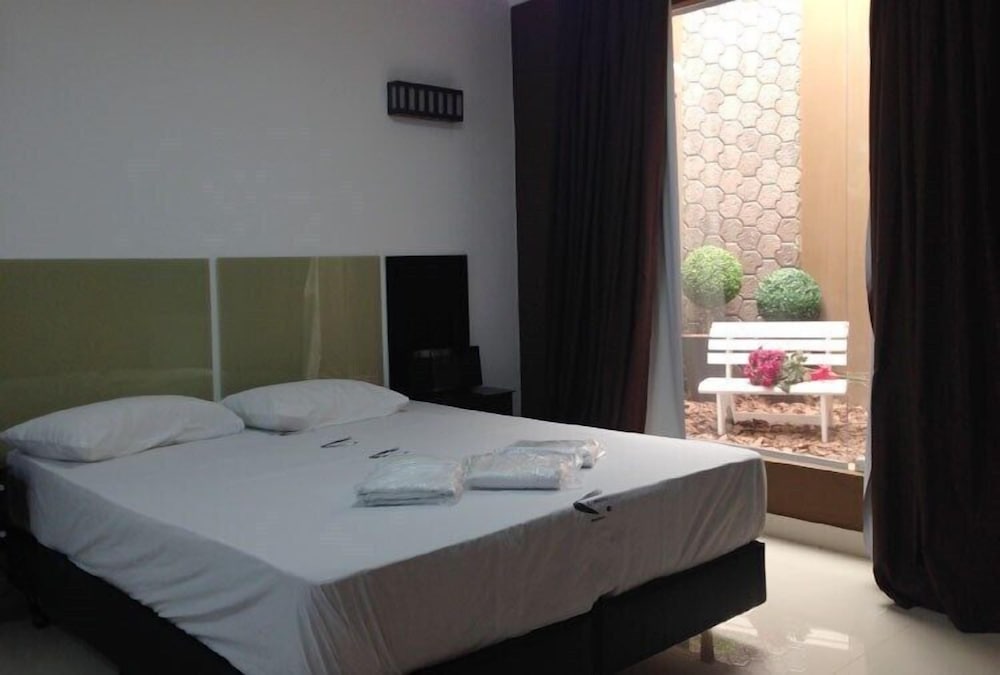 Suite (Record Hidro)