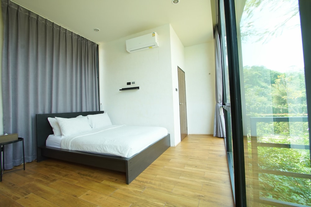 3 Bedrooms With Private Pool Villa - Photo 2