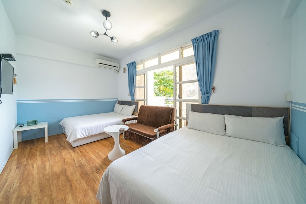 Superior Quadruple Room, 2 Double Beds photo 1
