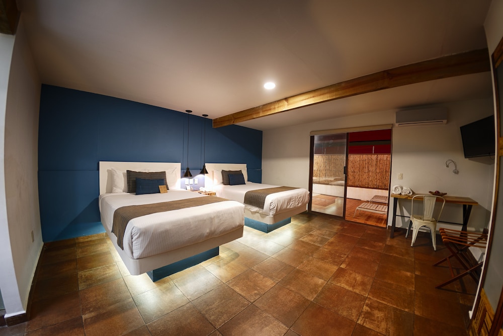 Junior Suite, 2 Double Beds, Terrace - Photo 6
