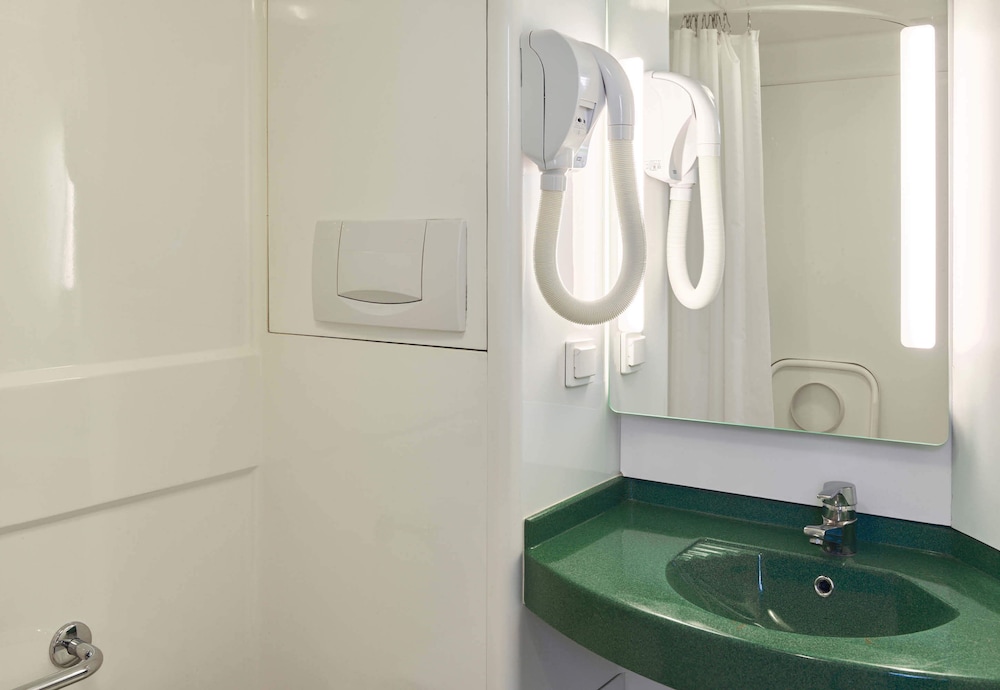 Double Room, Mobility Accessible, Non Smoking - Photo 9