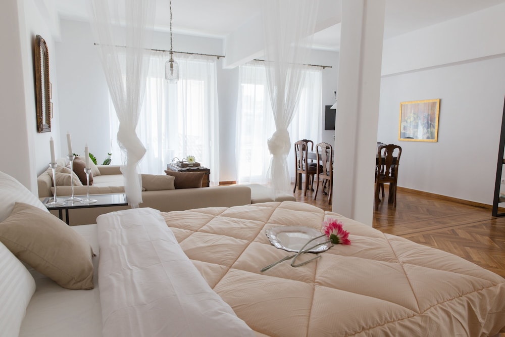 Signature Apartment Odyssey photo 1