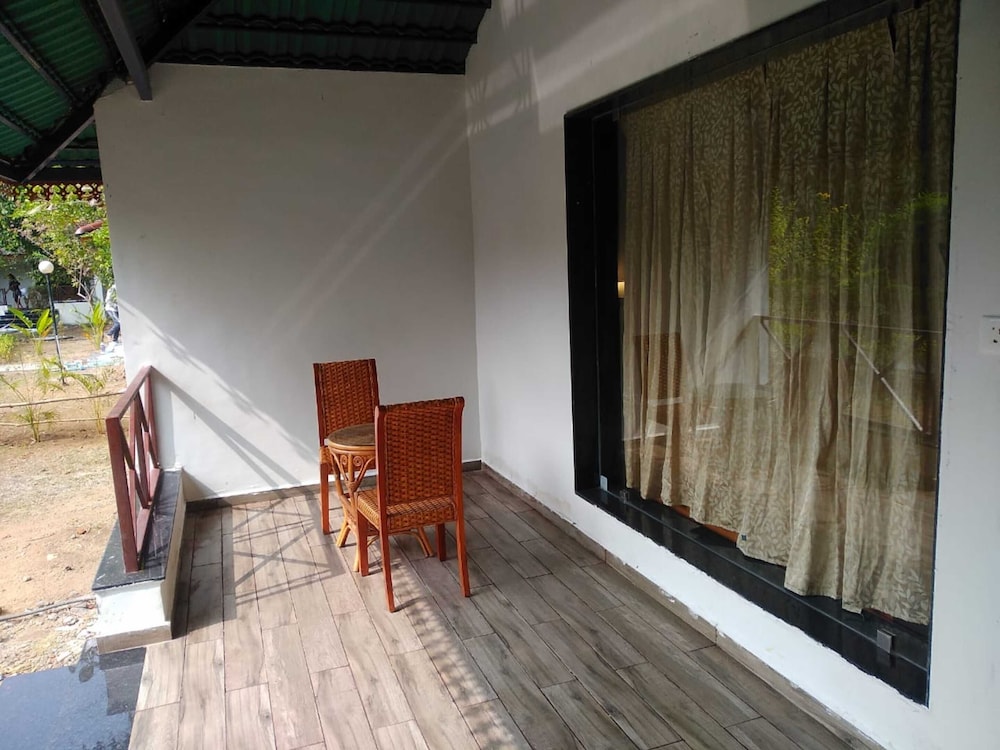 Luxury Villa Cottage With Private Balcony photo 3