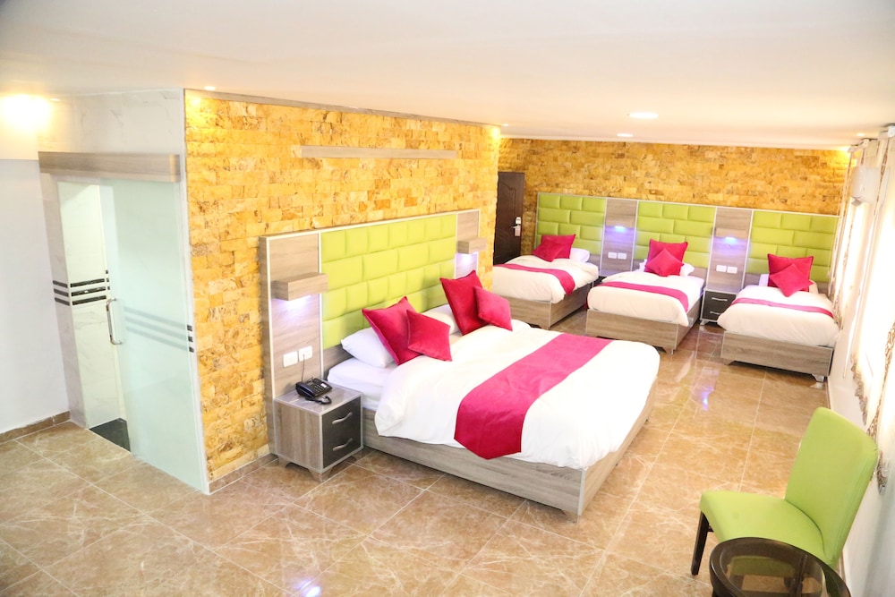 Triple Room photo 3