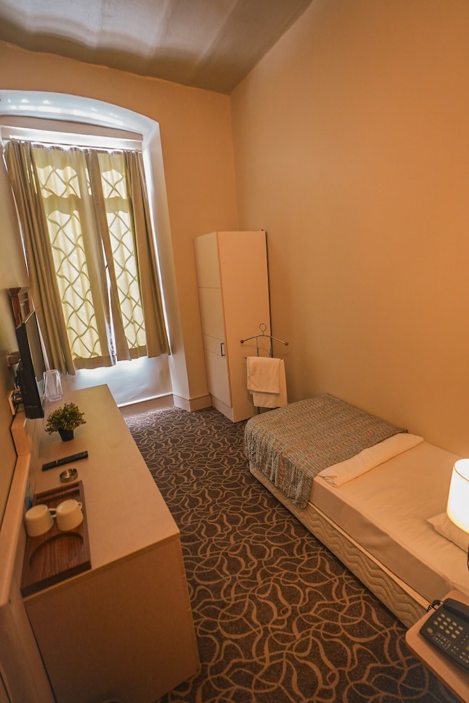 Senior Single Room, 1 Twin Bed, Non Smoking photo 1