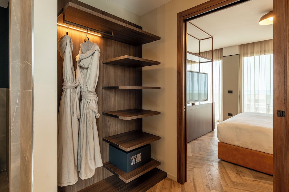 Junior Suite - Photo 2