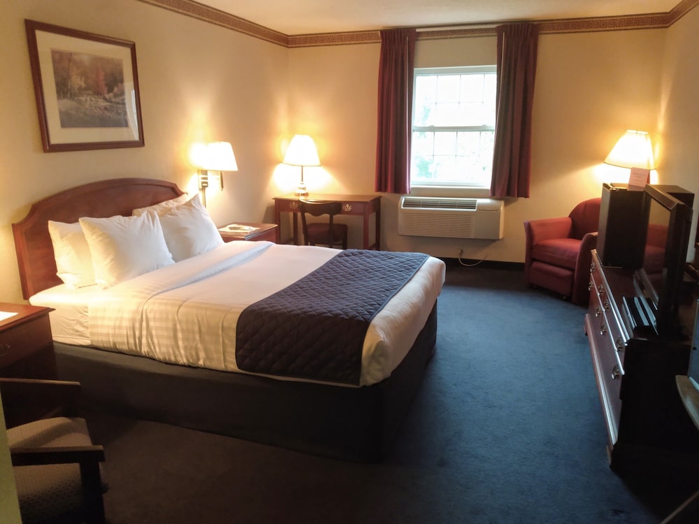 Standard Room, 1 Queen Bed