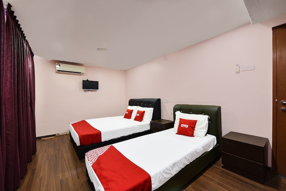 Deluxe Triple Room photo 3