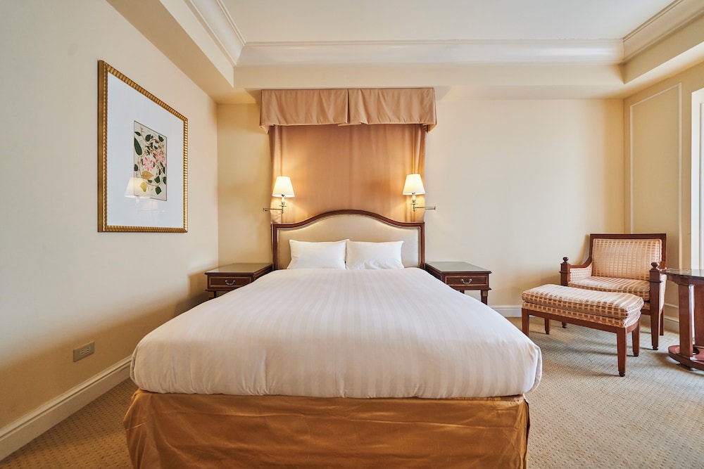 Semi-Double Room Non Smoking (Cannot request bed type)