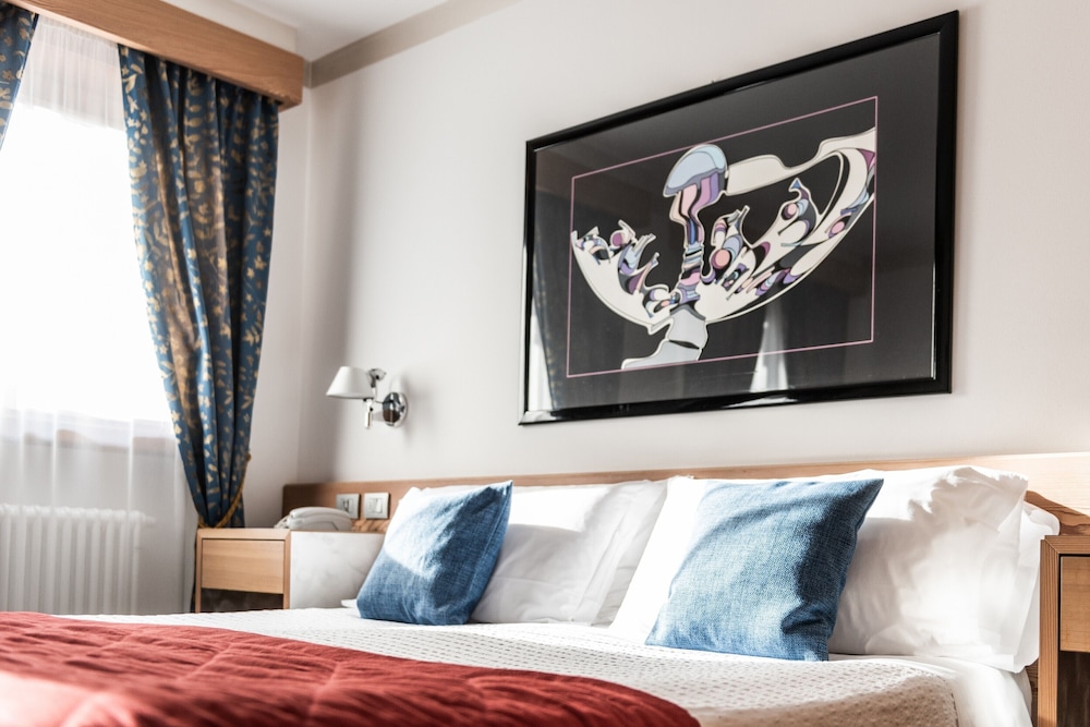 Room (assigned at arrival) photo 2