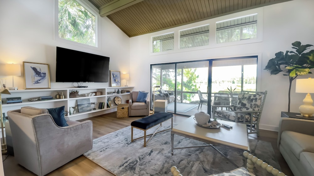 Villa, Multiple Beds, Kitchen, Golf View (6960 Fairway One)