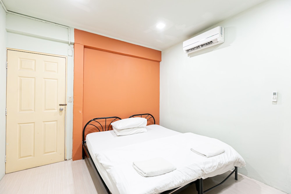Standard Room photo 3