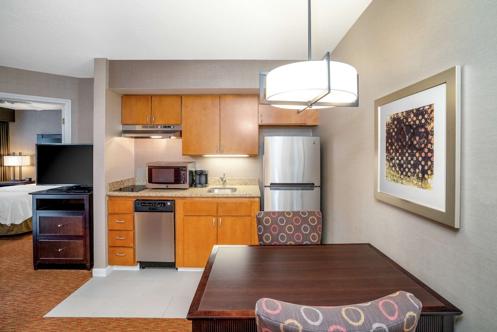 Suite, 1 Queen Bed, Non Smoking - Photo 6