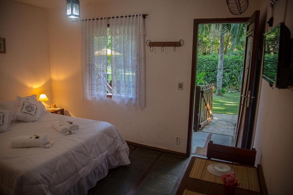 Basic Double Room, Lanai, Garden View photo 2