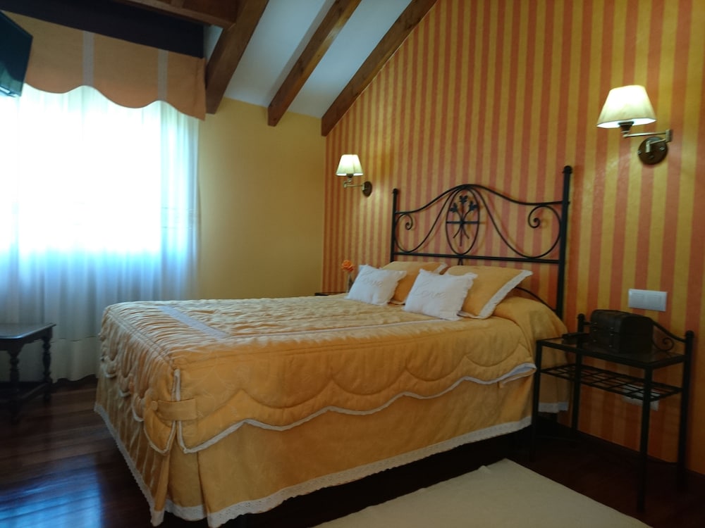 Standard Double Room photo 2