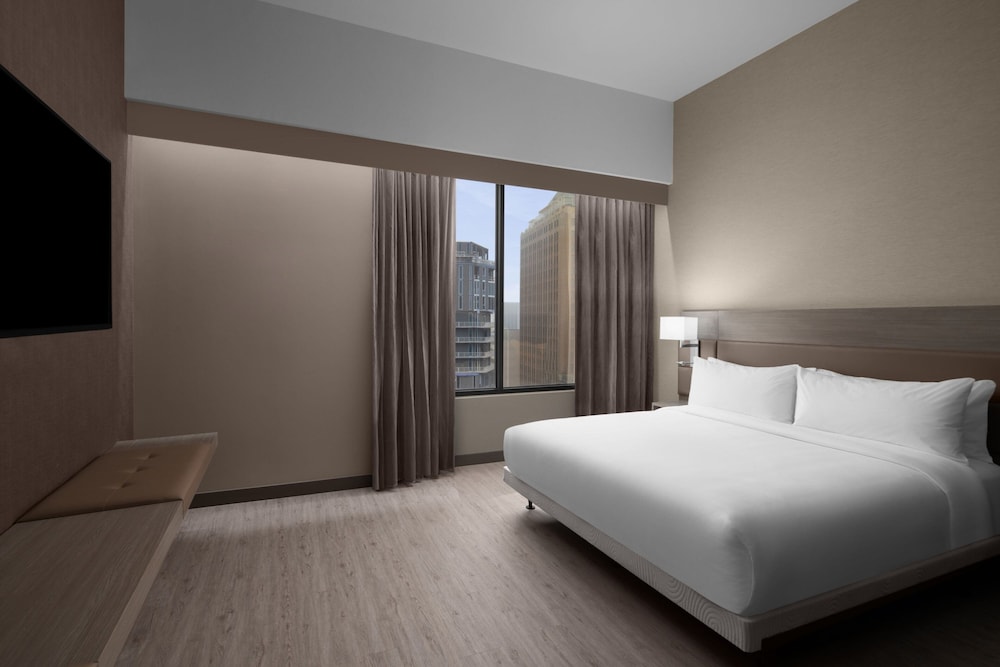 King Room with Water View