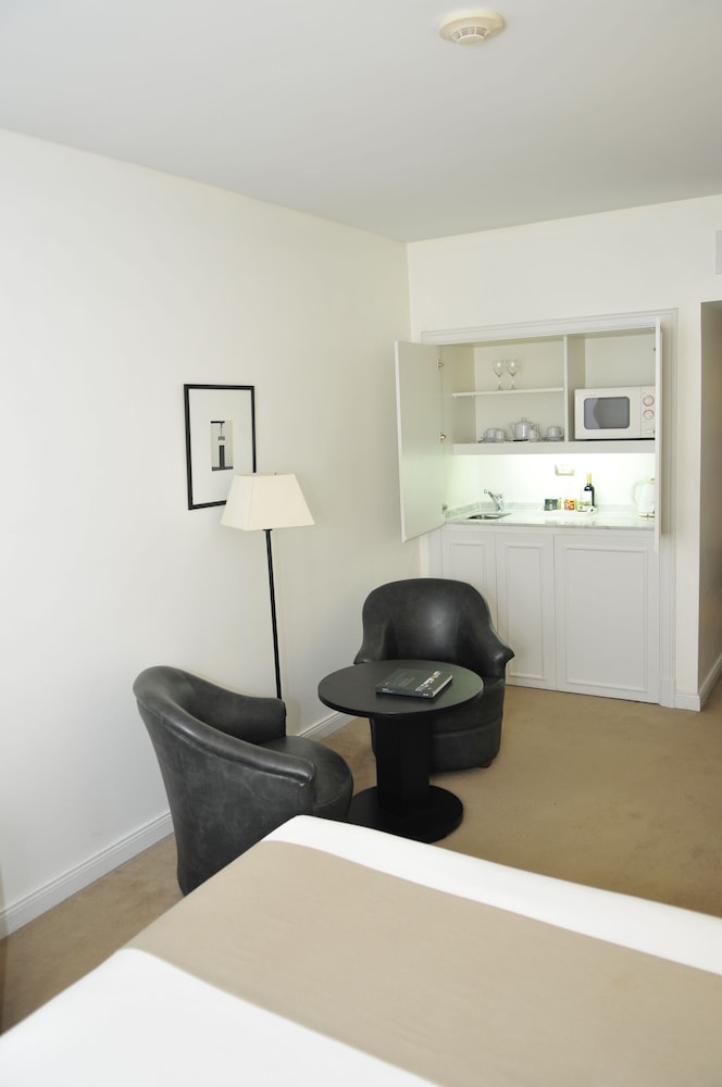 Junior Studio