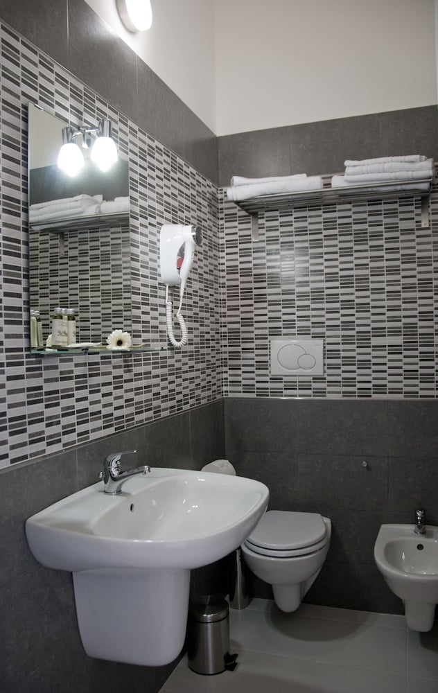Basic Double Room, Sea View photo 2