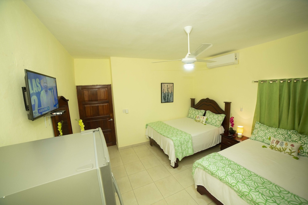Family Triple Room, Mixed Dorm, Non Smoking