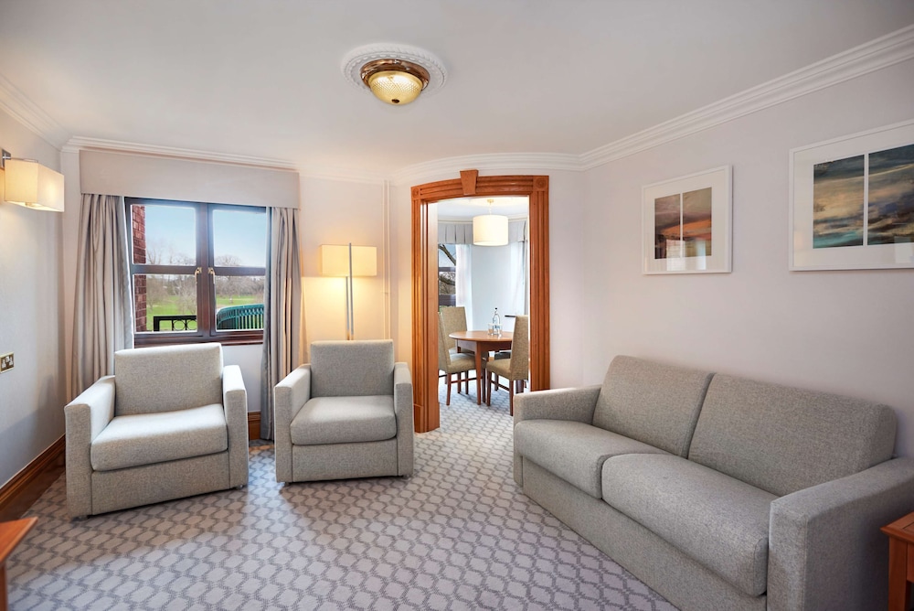 Grand Hilton Suite