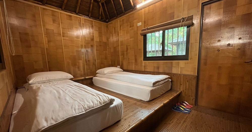 Signature Double Or Twin Room, 2 Twin Beds photo 1