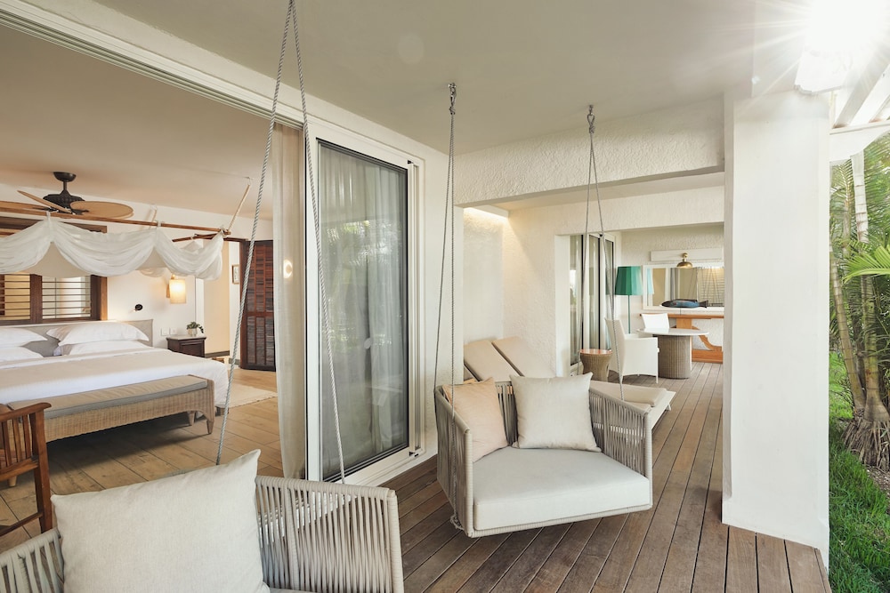 Senior Suite - Photo 2