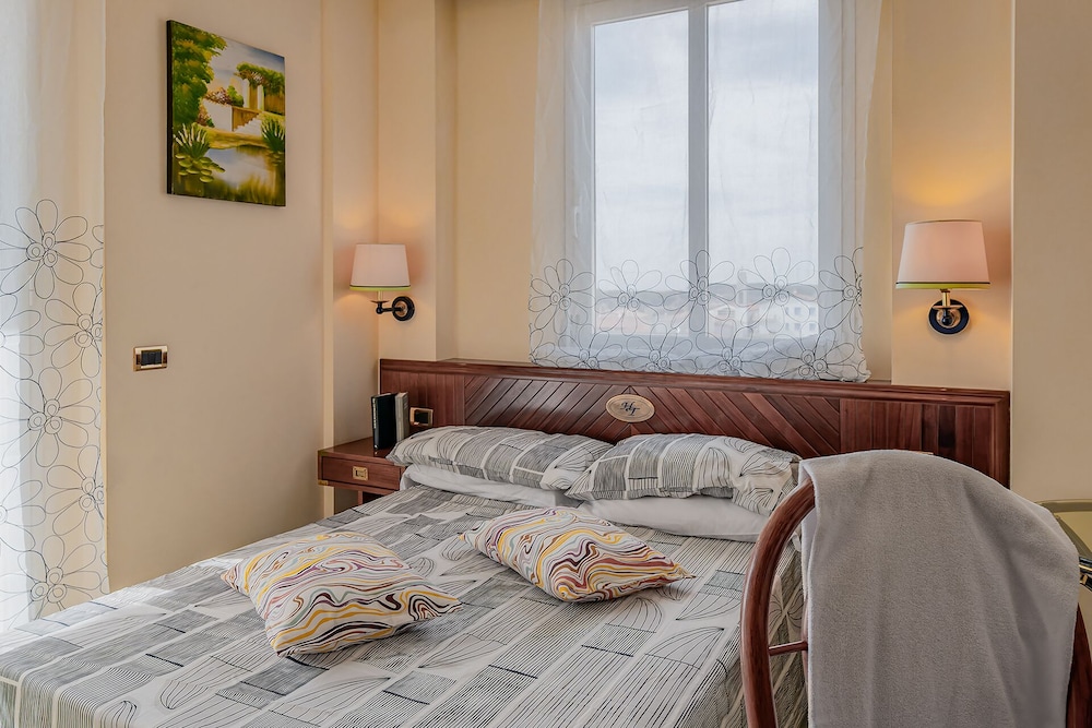 Classic Room, Balcony, Sea View - Photo 1