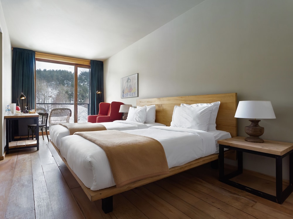 Twin Room (Forest View) photo 2