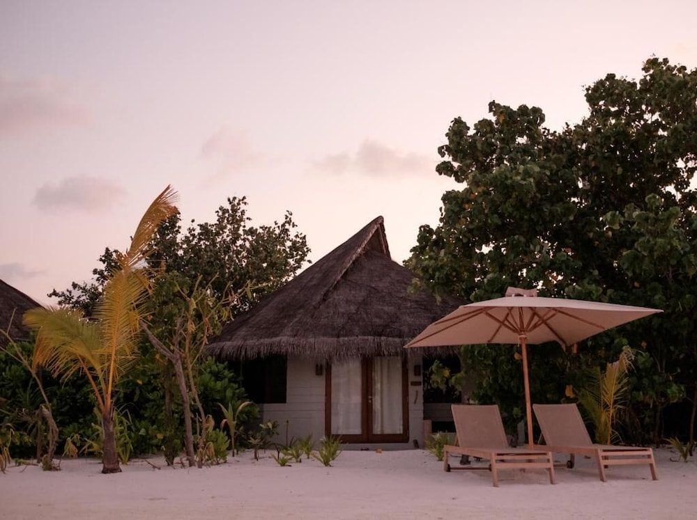 Villa, Beach View, Beachside - Photo 10