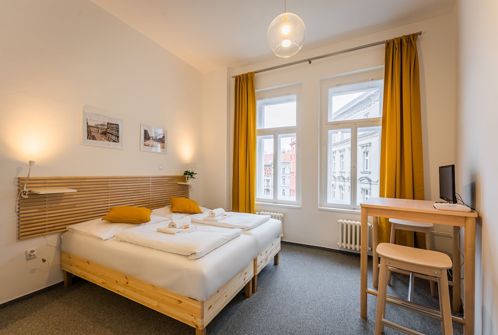 City Double or Twin Room, 1 Bedroom, Refrigerator, City View