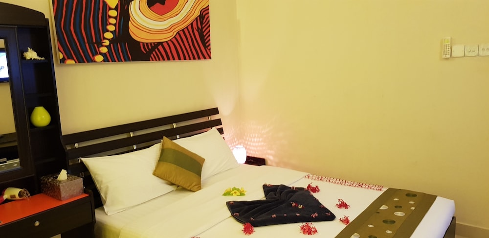 Premium Double Room Single Use, Non Smoking, Garden View