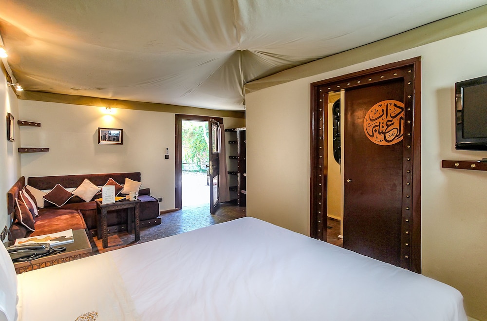 Family Room, 3 Bedrooms, Garden Area