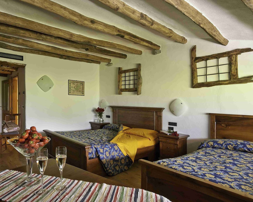 Quadruple Room photo 1