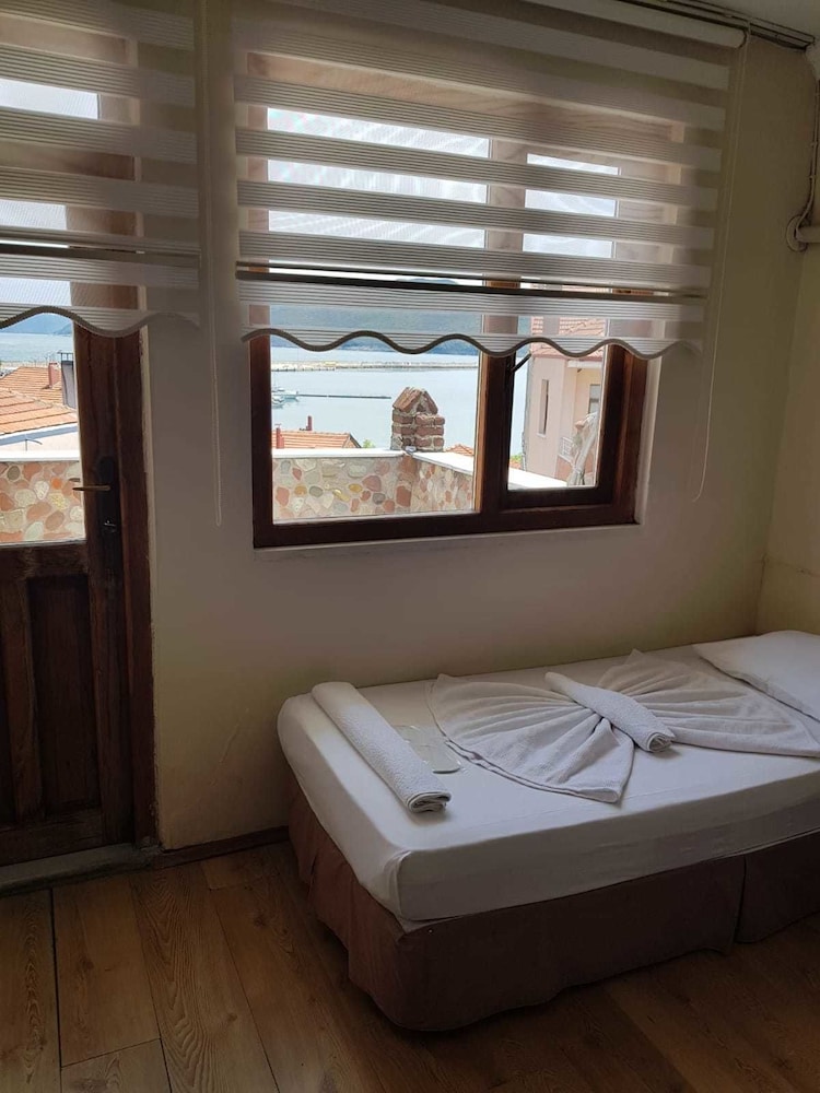 Standard Triple Room photo 1