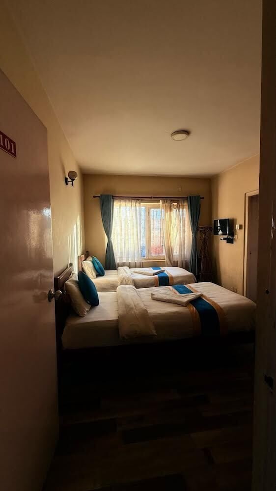 Standard Twin Room, 1 Bedroom, City View