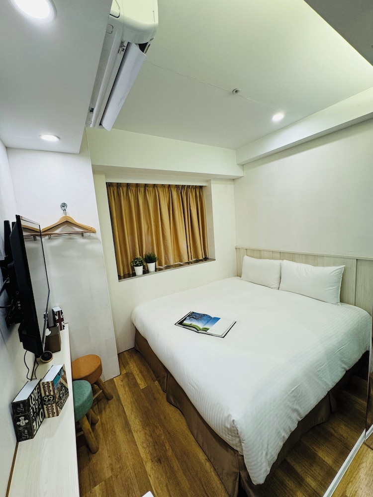 City Double Room photo 3