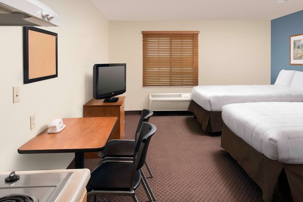 Standard Room, 2 Double Beds, Non Smoking