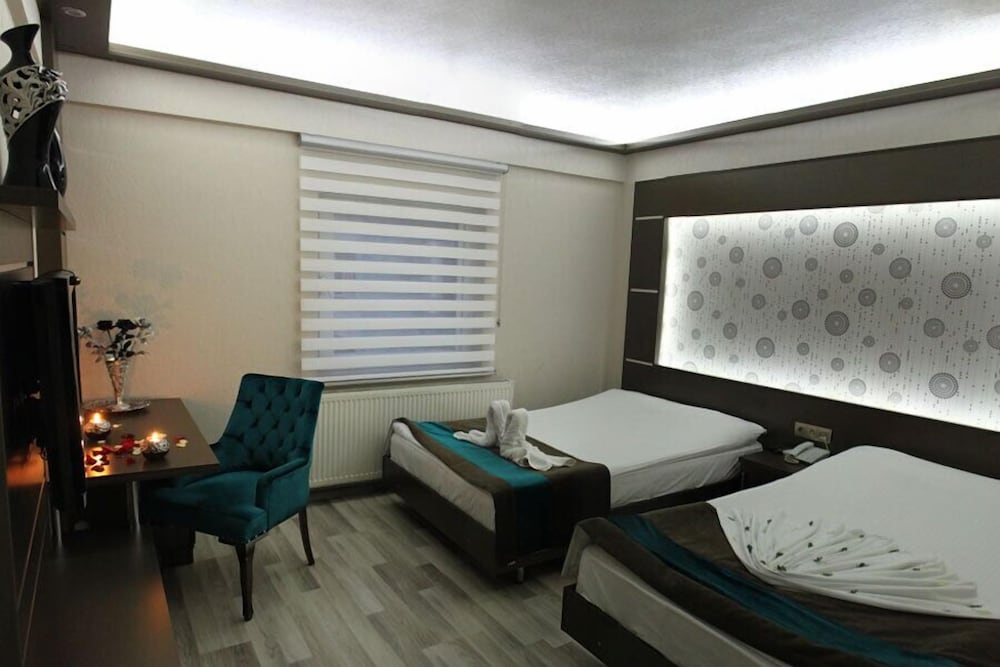 Double or Twin Room photo 1