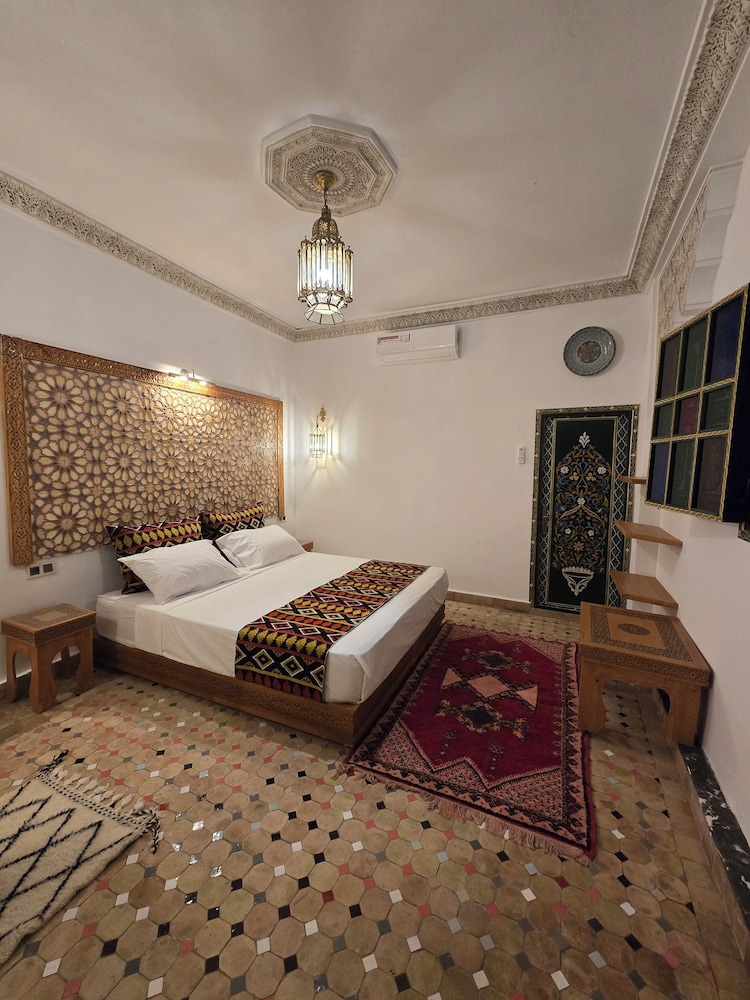 Comfort Room