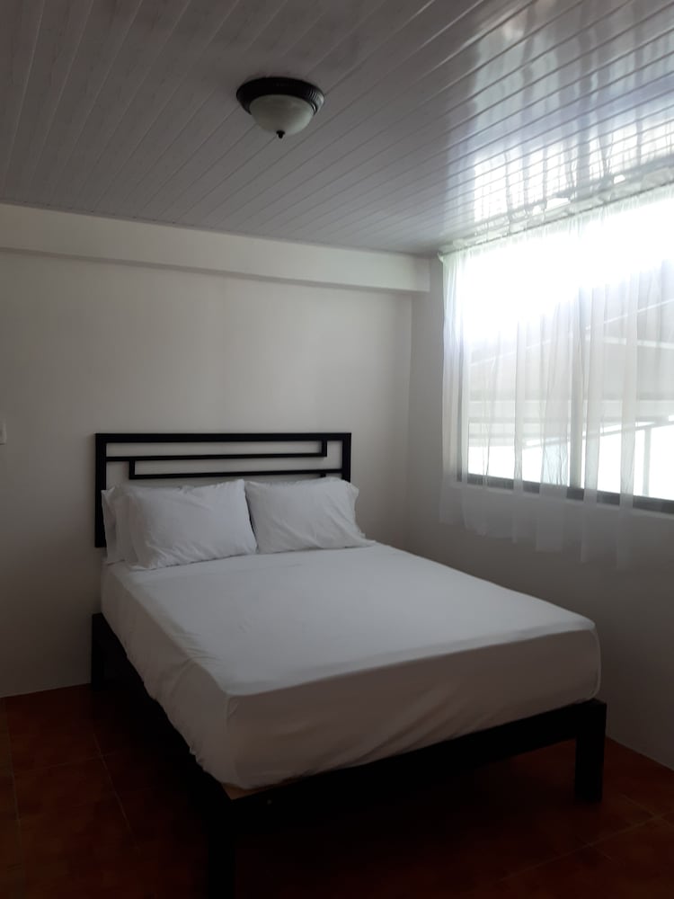 Room 3 photo 1