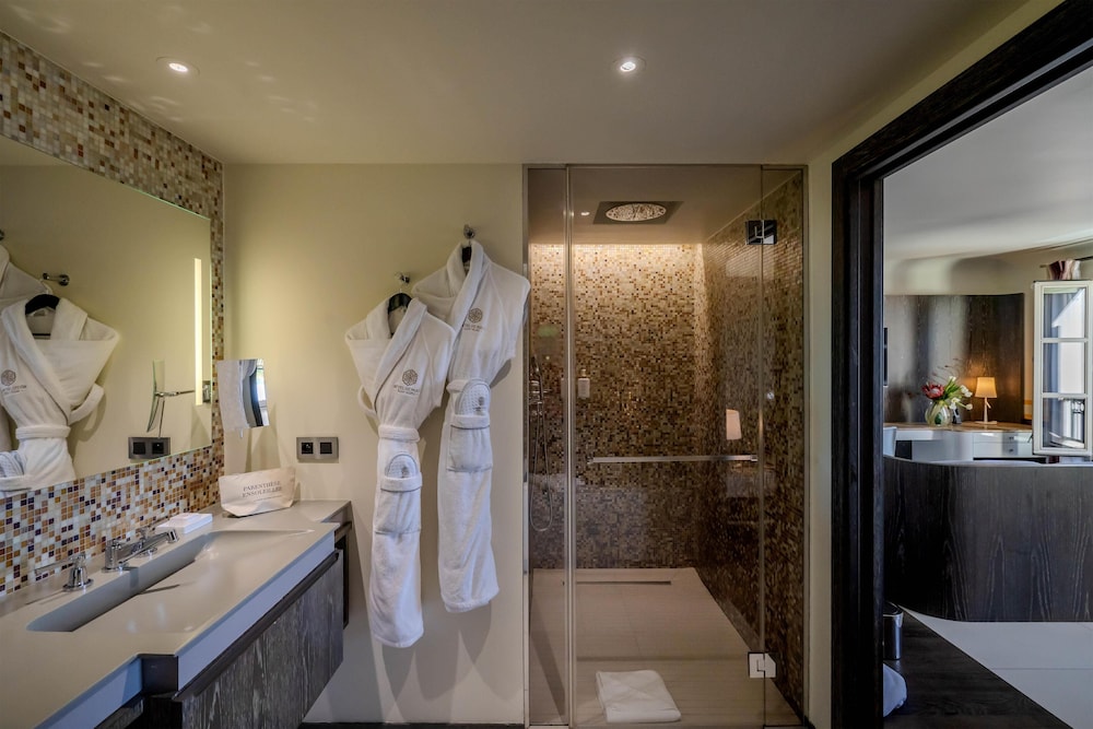Junior Suite (Marina)