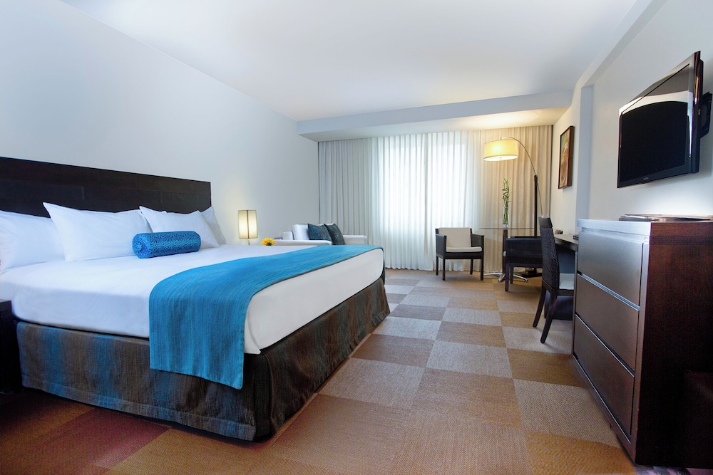 Classic Room, City View