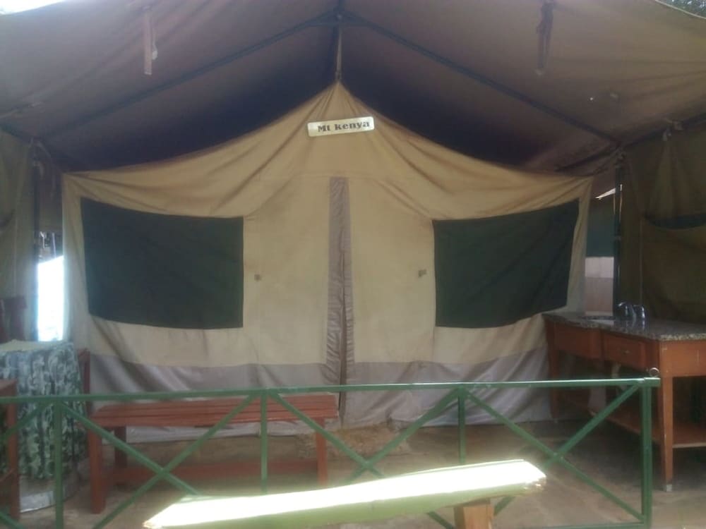 Tent photo 3