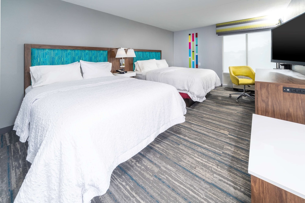 Suite, 2 Queen Beds, Non Smoking - Photo 3