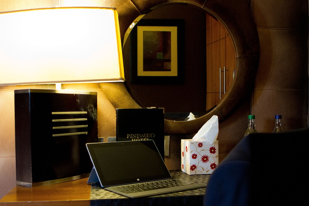 Executive Room photo 2