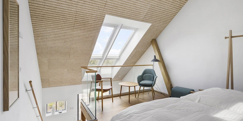 Deluxe Apartment, Garden View